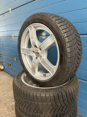 Alternative view of 17 inch Winterset VW Golf / Audi A3 / Seat Leon / Skoda Octavia