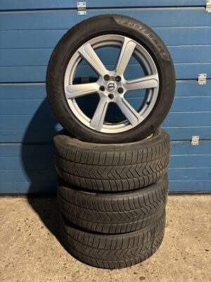 Originele Volvo XC90 - 19 Inch set inclusief Winterbanden
