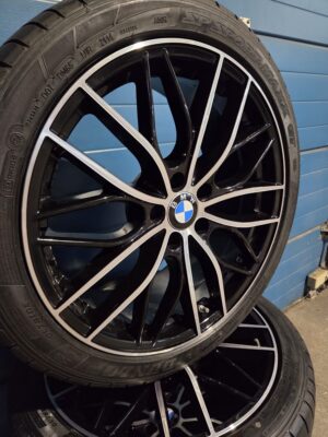 Alternative view of Bmw 5 Serie F10 / F11 - 19 inch set inclusief Zomerbanden