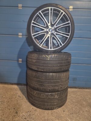 Originele BMW 5 serie G30 20 inch Breedset met Zomerbanden
